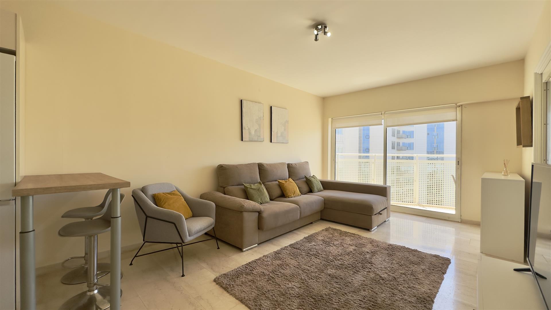 1-bed apartment in Eurotowers, West Side